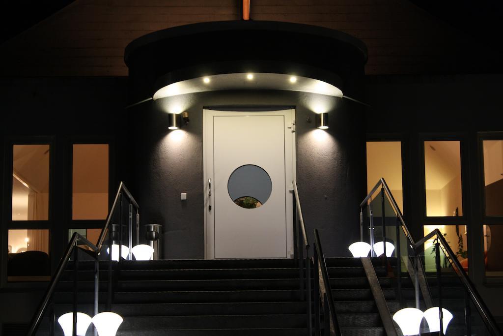 Ak 1 Hotel Ducherow Extérieur photo